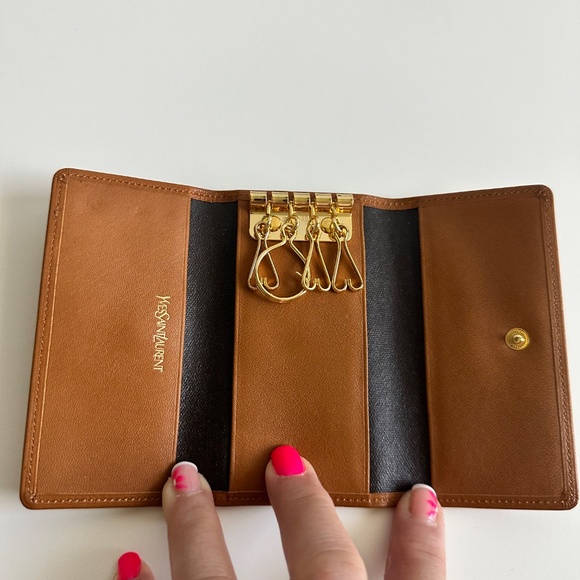 YSL KEY HOLDER - Picture 2 of 2